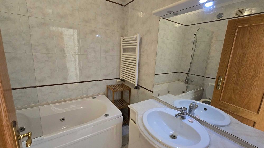 Arrenda-se Quarto Suite + Casa de Banho Privativa - Quinta do Castelo