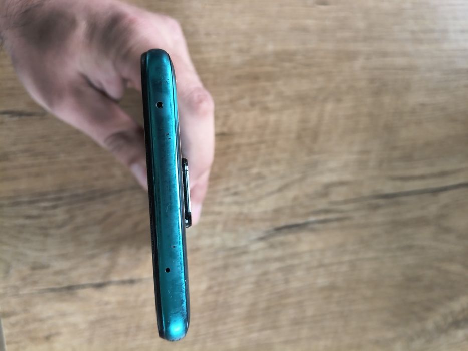 Sprzedam Xiaomi Redmi Note 9 Pro 6/64 GB sprawny