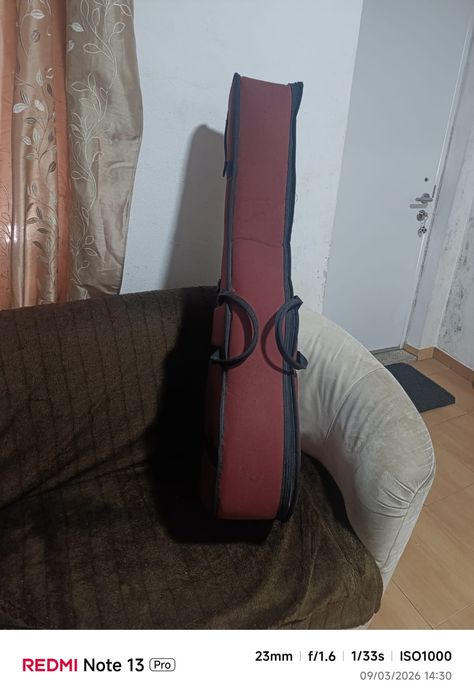 Yamaha F360,madeira de alto brilho