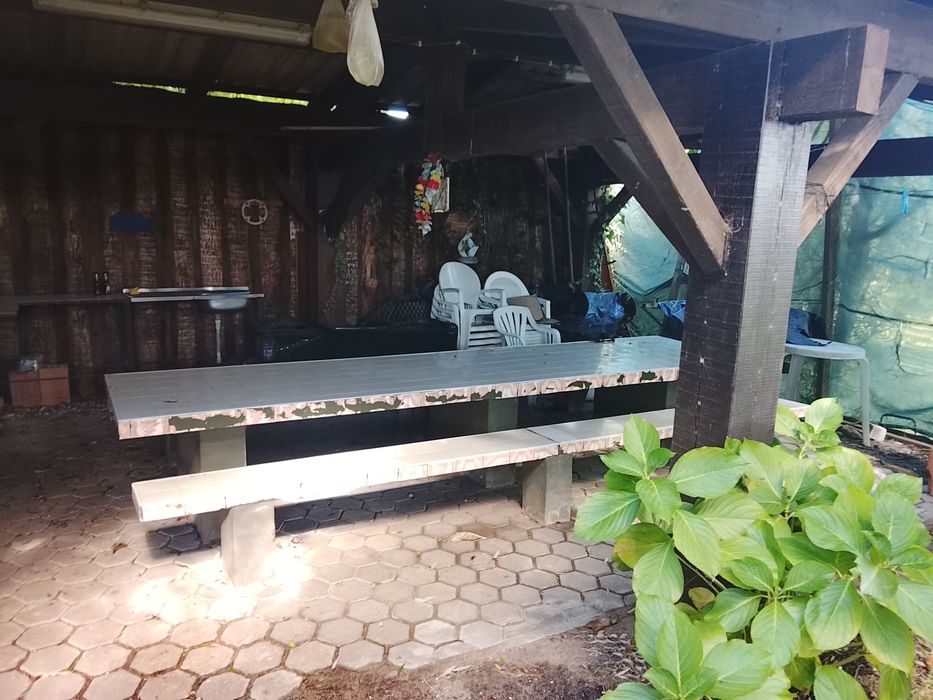 Vendo telheiro em madeira masiça 6×5