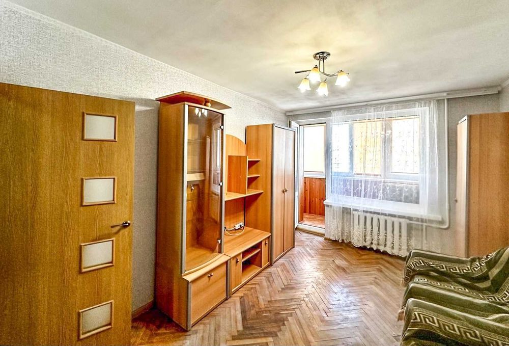 Здається однокімнатна без %, Березняки, вул. Березняківська 24Б