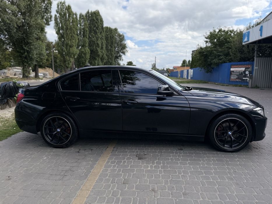 BMW 328i xDrive F30, 245 к.с.