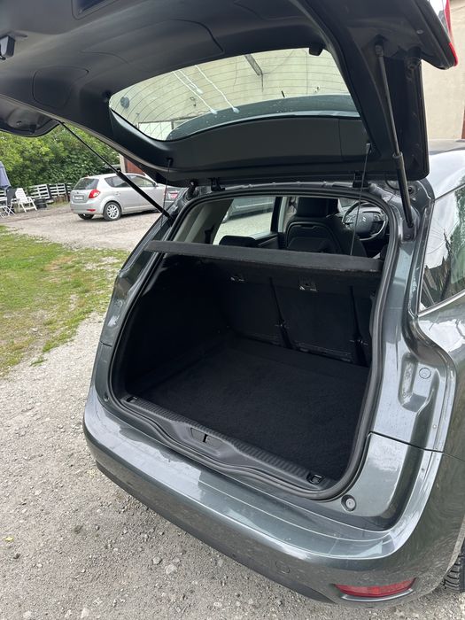 Citroen picasso.