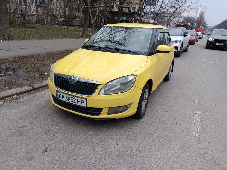 Оренда авто для роботи в таксі (аренда авто, такси)