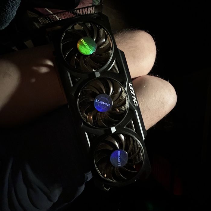 Gigabyte AMD Radeon r9 280x oc Windforce 3GB GDDR5