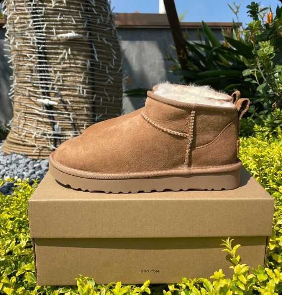 UGG Classic Ultra mini R.39