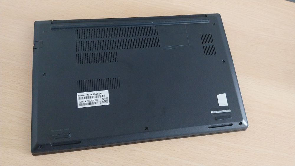 Computador portátil Lenovo E15 - Intel core i3