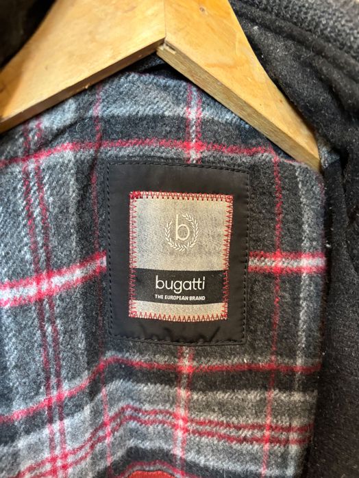 Płaszcz męski Bugatti L