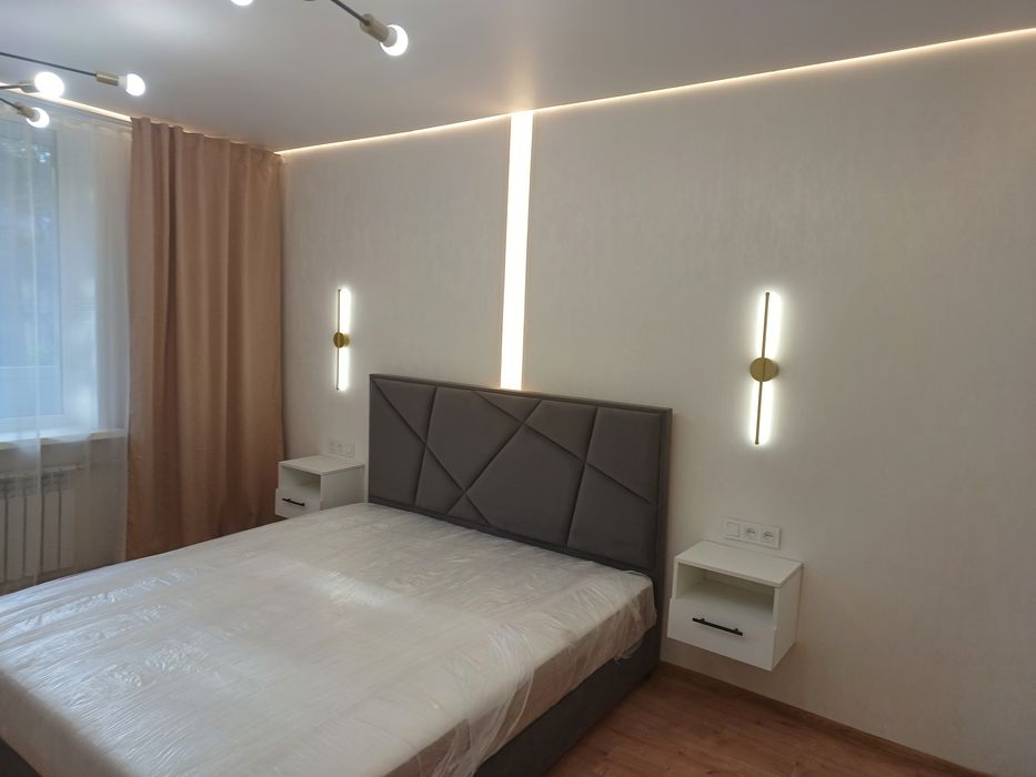 Продаж 2х.кімн.кв.Центр Сталінка 37000$