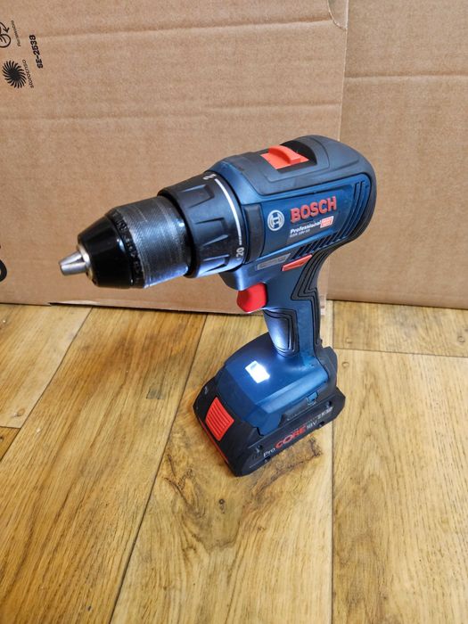 Wkrętarka aku BOSCH GSR18V-55 / 2x 4.0 Ah 2021 rok