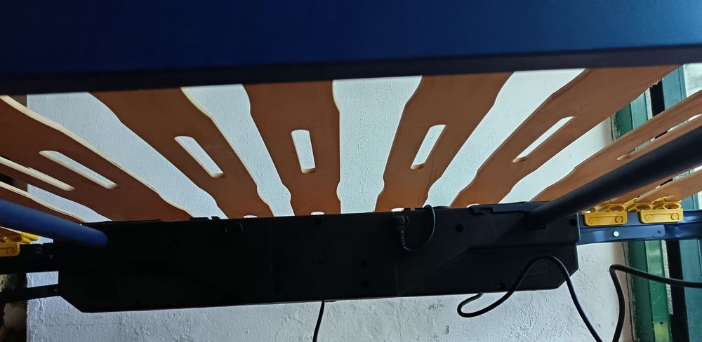 Estrado casal elétrico elevatório