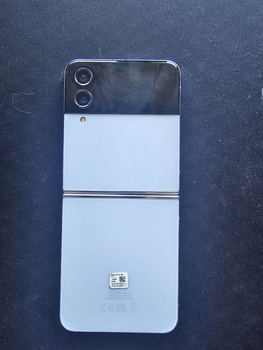 Samsung z flip 4 *Możliwa zamiana*