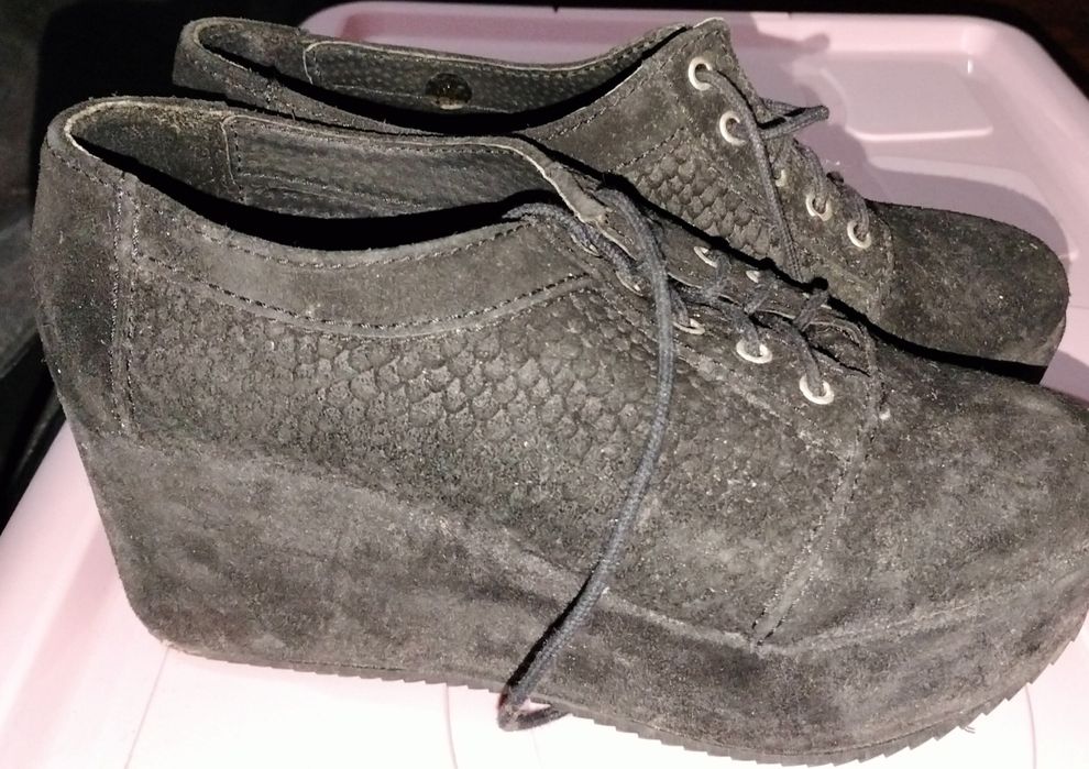 Botas de senhora pretas