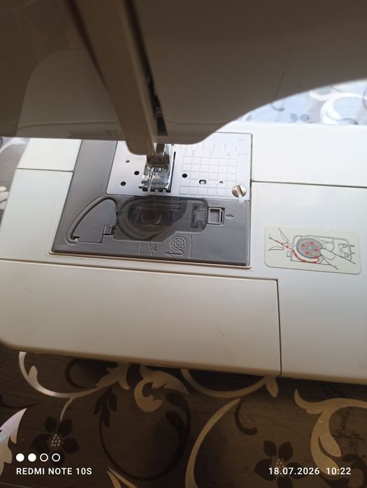 Продам швейну машинку Brother comfort 25A
