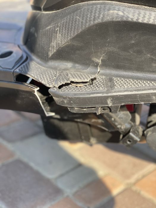 Продаю электроскутер Maxxter Falcon 3