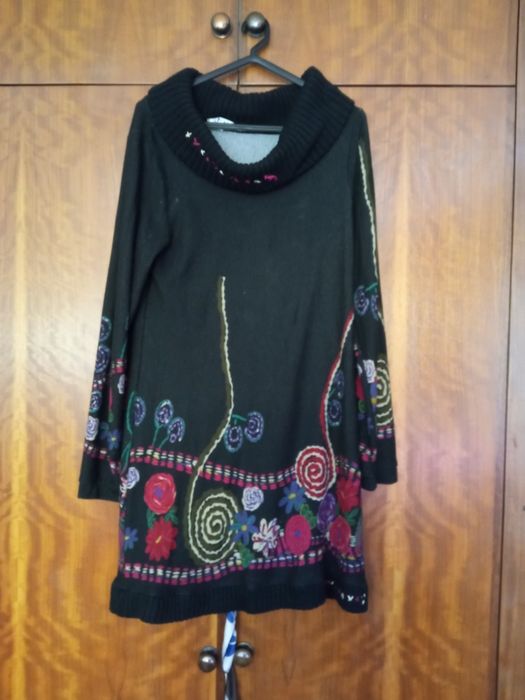 Lote de roupa feminina