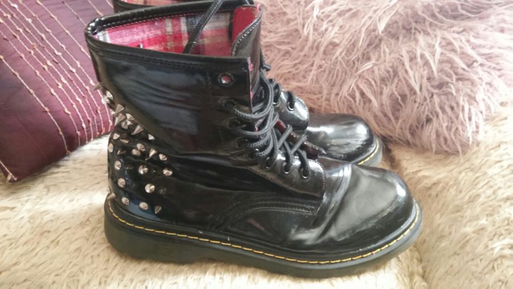 Buty z ćwiekami Fanatic