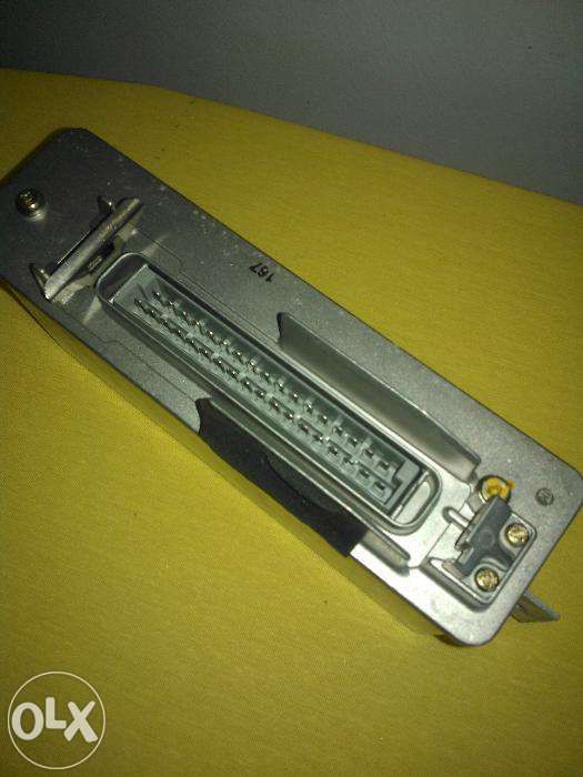 sterownik komputer ABS audi 80 B4