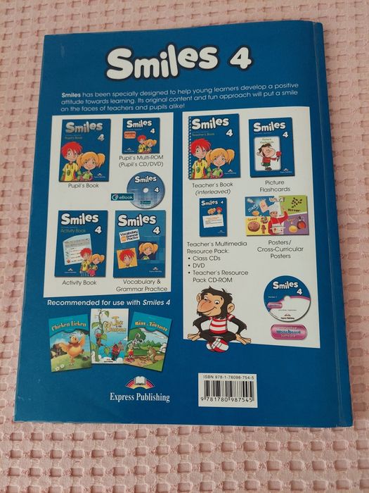 Livro activity book smiles 4