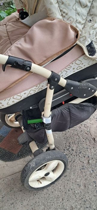 Дитяча коляска 2в 1. Безкоштовно