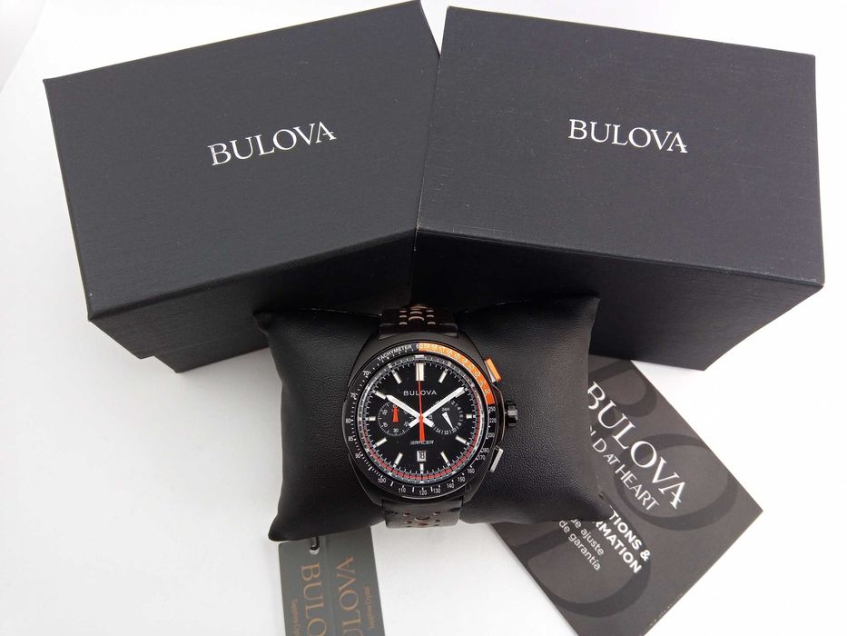 Гоночные часы Bulova 98B428 хронограф, тахиметр, календарь, сапфир