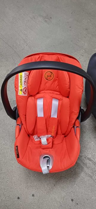 2 ovos + 1 base bebe automóvel - Rosa e Vermelho Modelo:Cybex Platinum