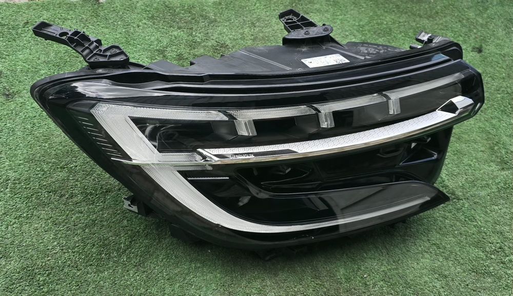Ótica Direita Full LED Renault Austral (2022-2026) HELLA - Como Nova