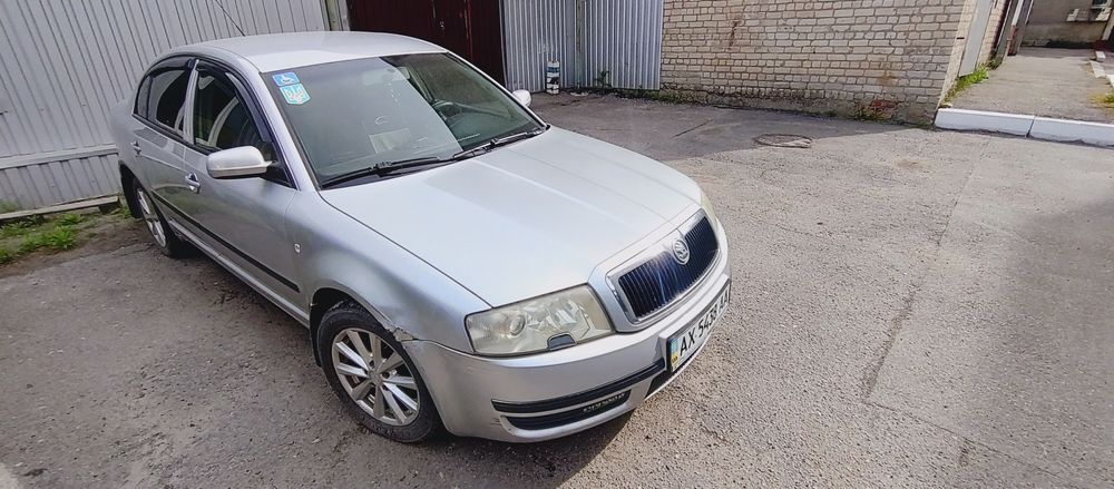 Skoda Superb 2004