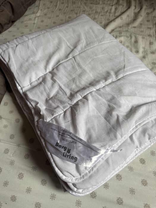 Тонкое одеяло полуторное borg