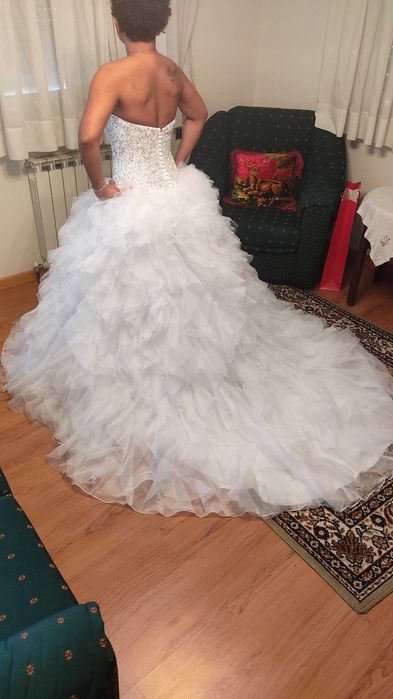 Fantástico vestido de noiva