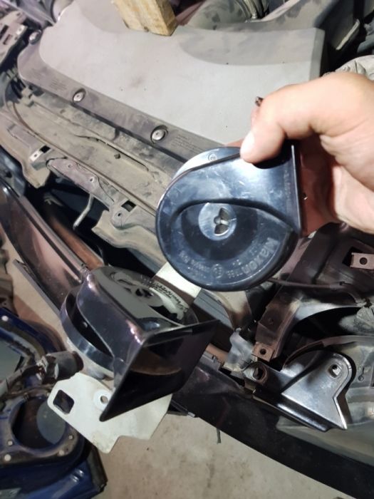 Сигнал на БМВ Е53 Е60 Е61 Е65 Е66 Е70 Е71 T90 Ф01 Ф10 A30 Клаксон BMW