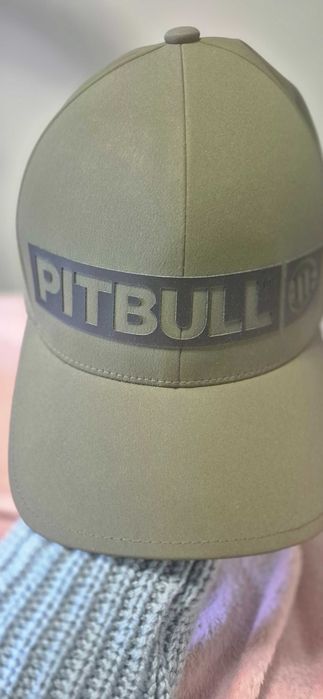 Czapka z daszkiem " Pitbull "