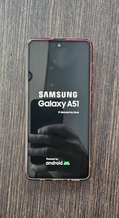 Продам смартфон Самсунг А51 4/128 Gb