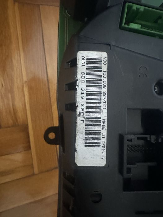 Fotel Skórzany z oparciem tylnym Audi A4 S4 B5 i inne części