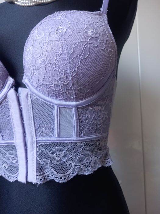 Gorset biustonosz Primark 70 A koronka