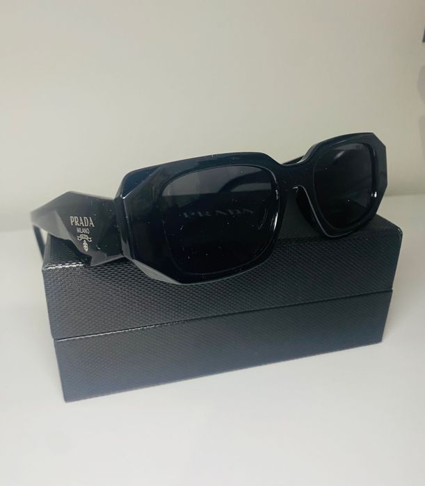 Okulary Prada Przeciwsłoneczne