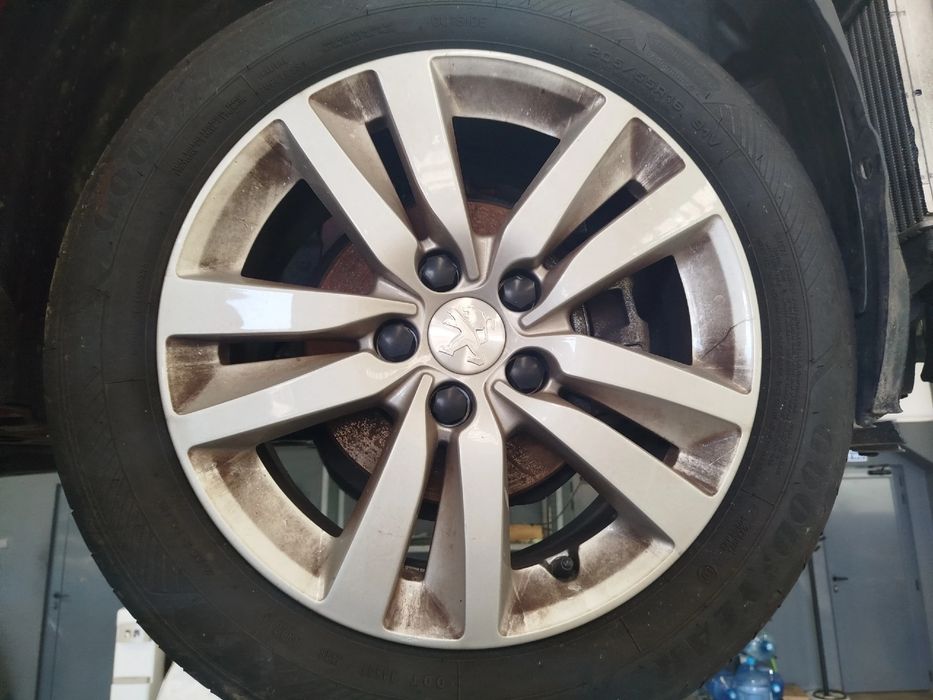 Jante trás direita PEUGEOT 308 II