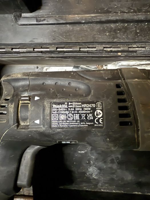 Makita HR2470 młotowiertarka