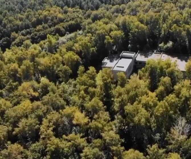 Продаж обʼєкту рекреації в Летичівському районі. 7 га  землі з власним озером та безкраїм лісом
