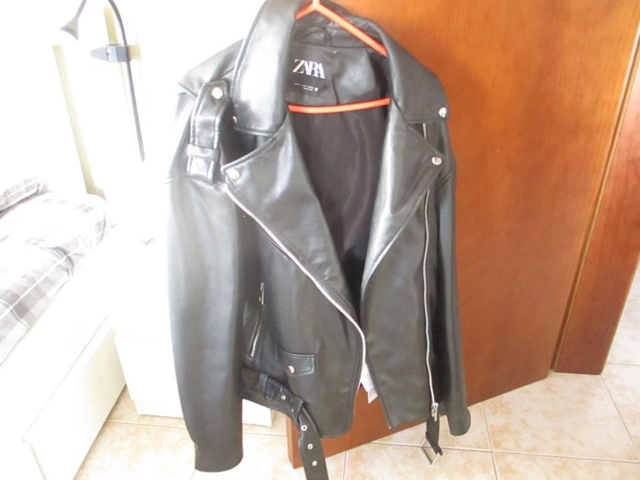 Roupa - casaco de cabedal