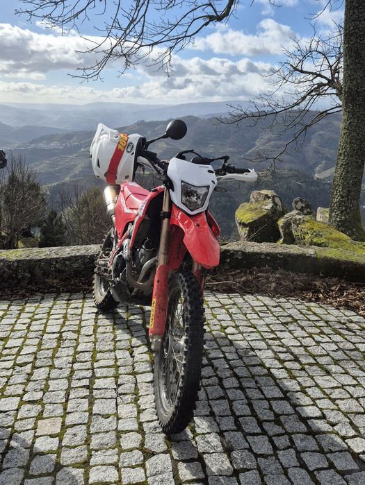 Honda CRF250L (2019) - Excelente estado