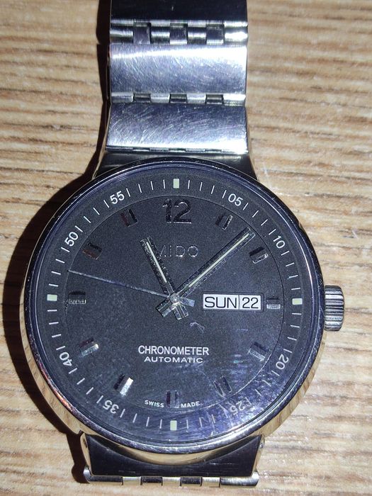 Продаются часы Mido chronometer