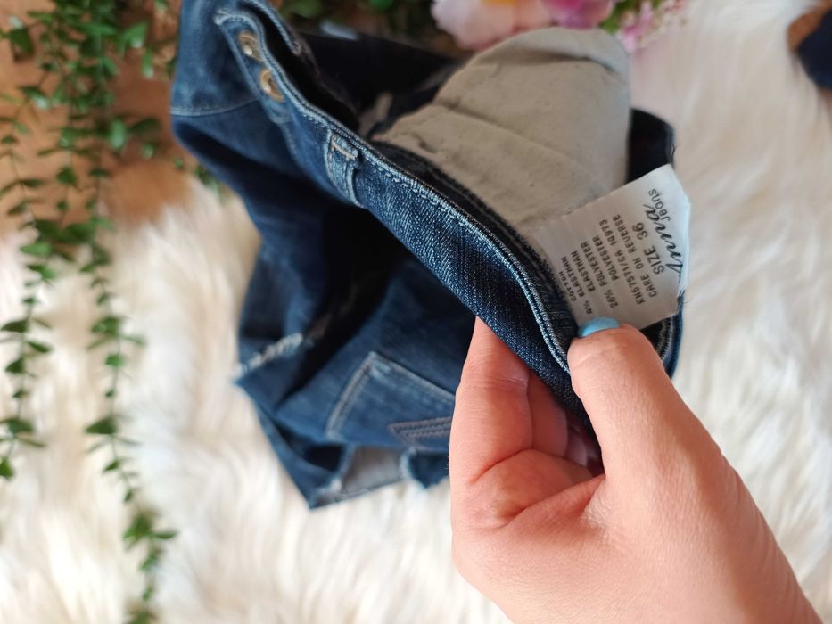 ciemne jeansowe dzinsowe spodenki krótkie shorty szorty damskie 36S