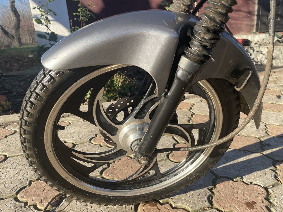 Фіт мустанг 125 кубів