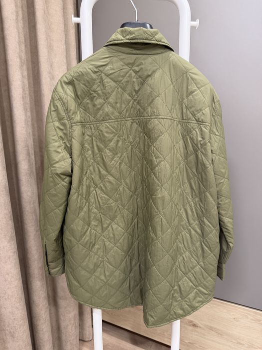 Весняна зелена куртка zara, розмір s