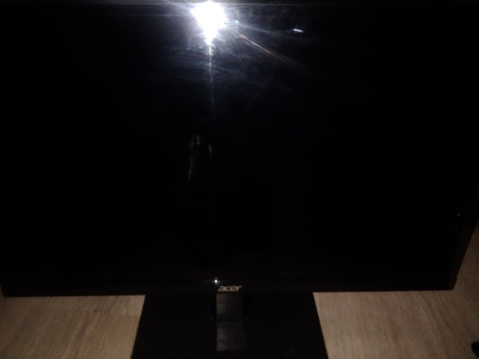 Sprzedam monitor acer