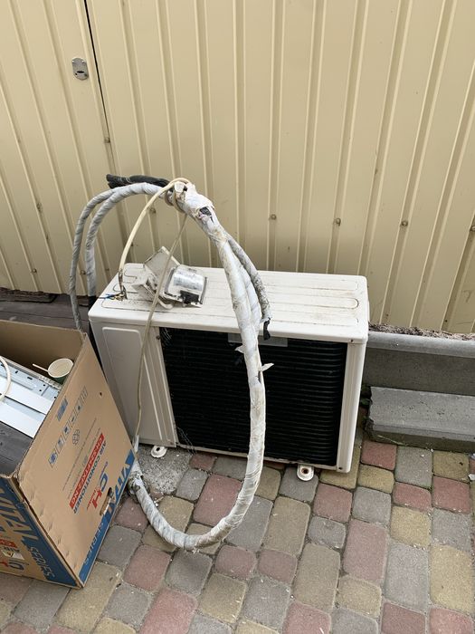 Кондиціонер Midea MSG-24HRN1