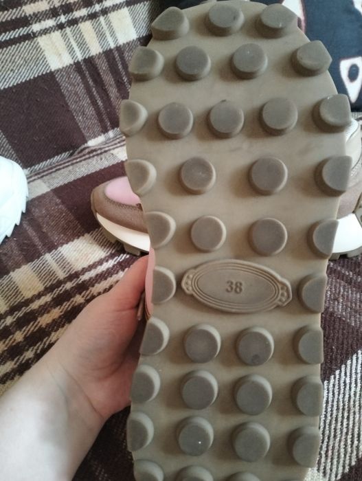 Продам кроссовки!