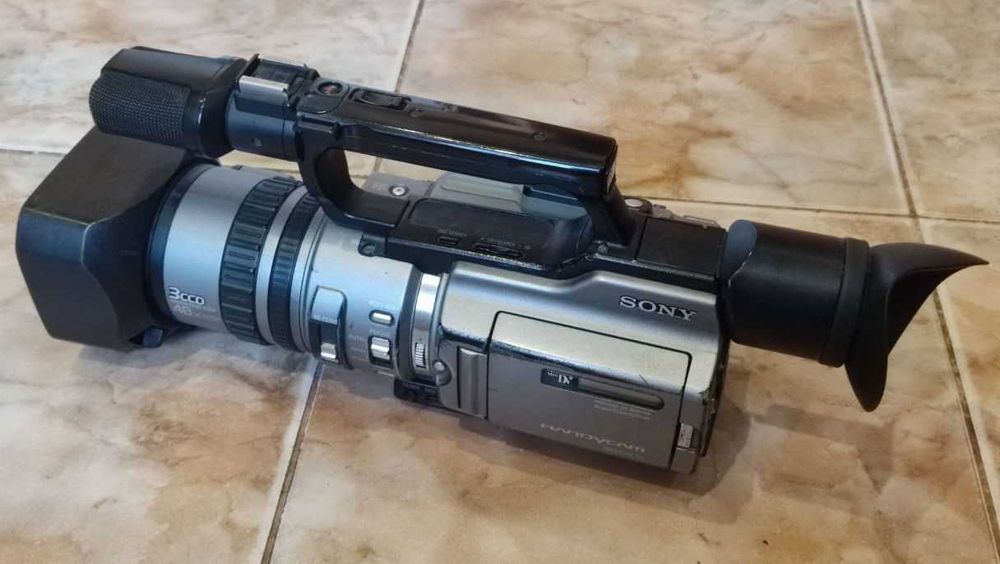 sony dcr vx2100 - купить видеокамеры - Цена на OLX.ua