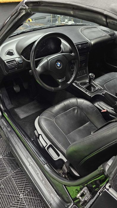 BMW Z3 1.9 de 1997 com 140cv